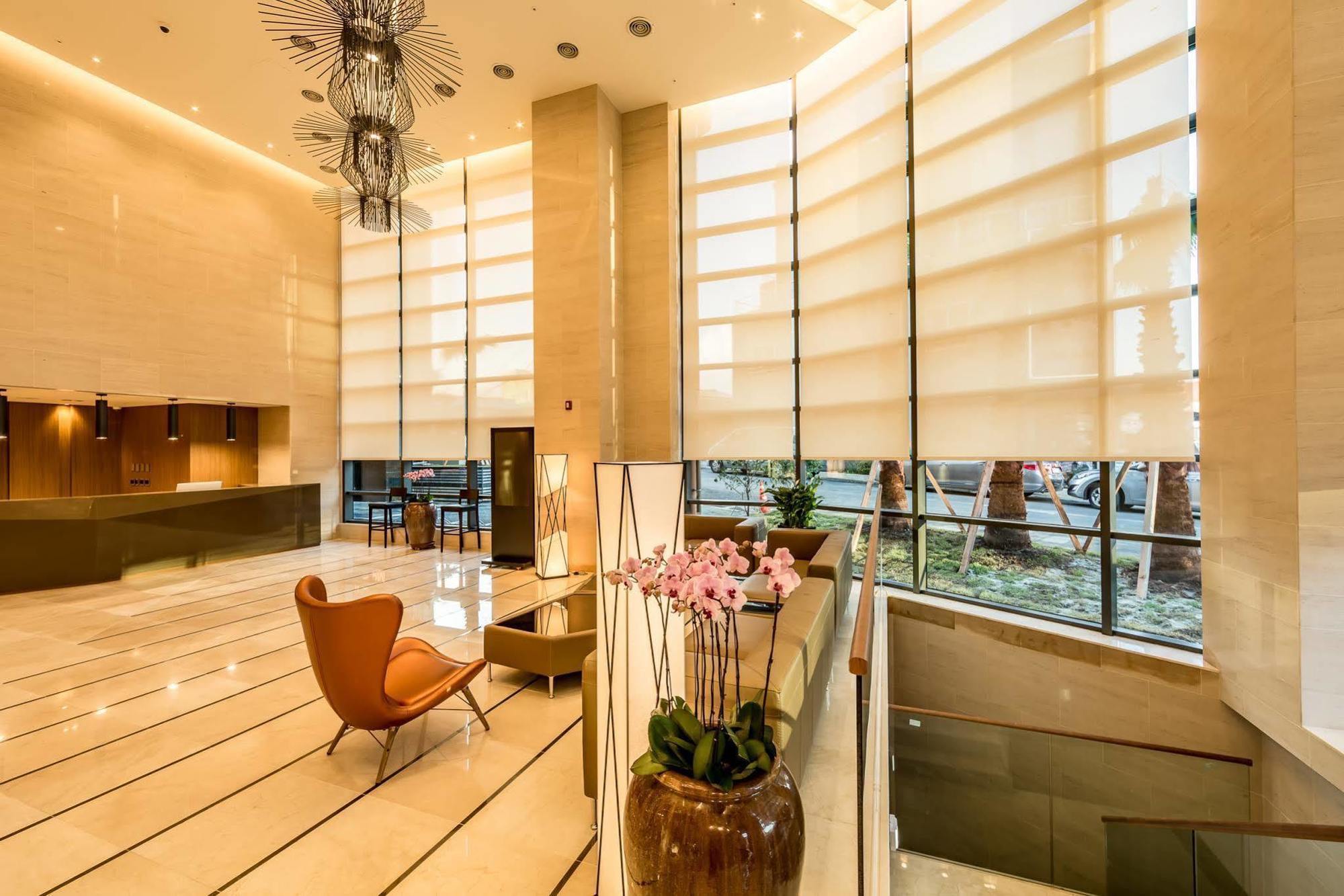 Days Hotel Jeju Seogwipo Ocean Экстерьер фото